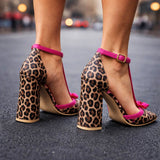 Scarpe con tacco Valentina a motivo leopardato