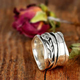 Anello Vintage in Argento Inciso a Fiore