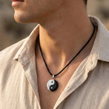 Pendente "Yin-Yang" in Howlite e Ossidiana Nera