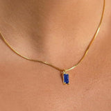 Collana con Pendente Minimalista in Zaffiro