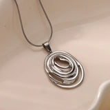 Collana Ovale Geometrica Vuota in Oro e Argento