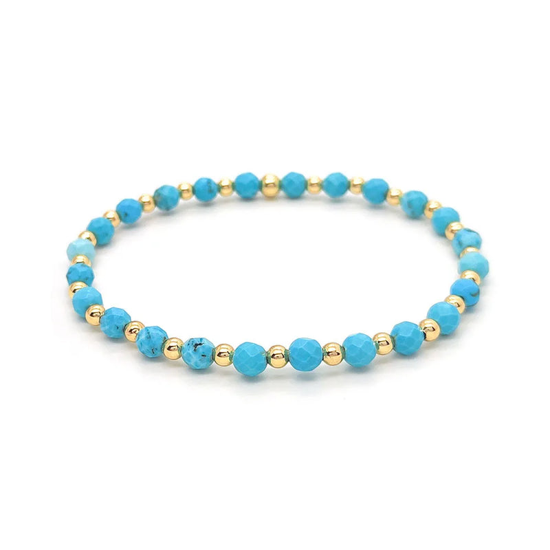 Bracciale con Charm a Croce in Perline Turchesi Vintage