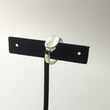 Anello Dichiarativo Regolabile in Argento con Cabochon Bianco