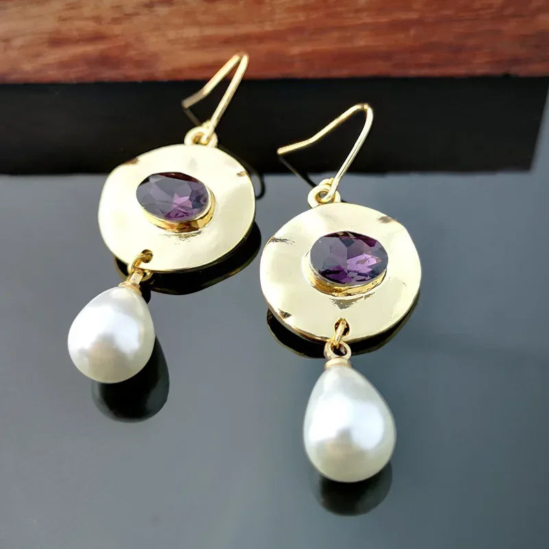 Orecchini in Perla con Zirconia Viola