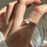 Anello Minimal in Pietra di Luna Ovale Argento
