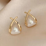 Orecchini Vintage Triangolari a Croce con Perle