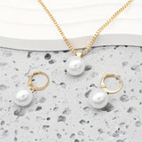 Set di gioielli eleganti con perle