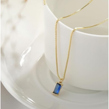 Collana con Pendente Minimalista in Zaffiro