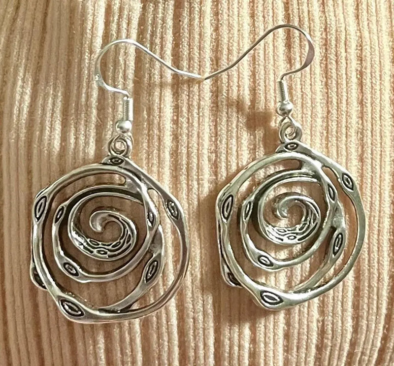 Orecchini Vintage in Argento a Labirinto