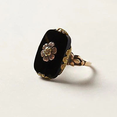 Anello Vintage in Pietra Nera