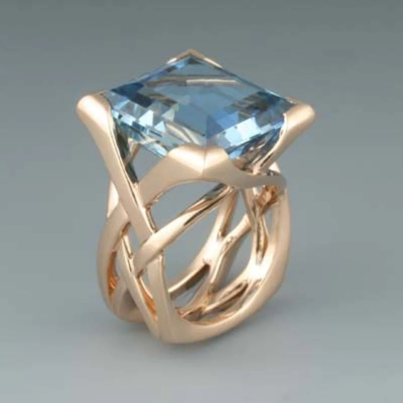 Anello Vintage in Oro Rosa con Zirconia Blu