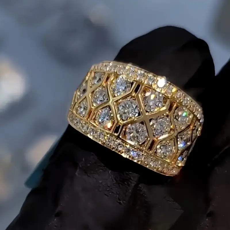 Anello Dorato Brillante