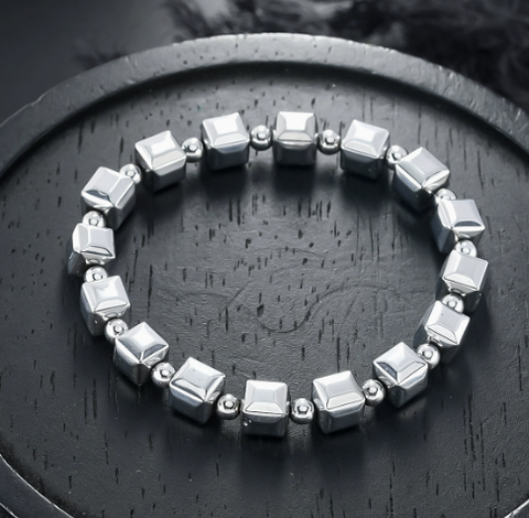 Bracciale Vintage in Argento con Perle Cubiche