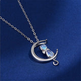 Collana a Mezzaluna in Pietra della Luna e Gatto